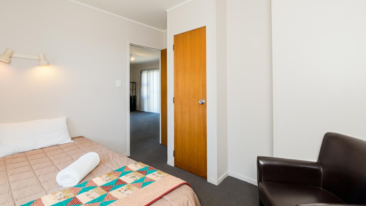Waitangi Beach Units Kültér fotó