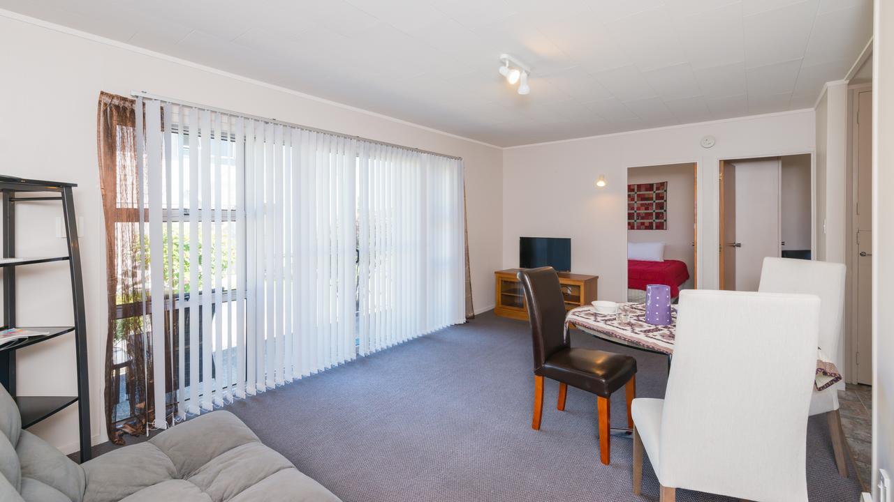 Waitangi Beach Units Kültér fotó